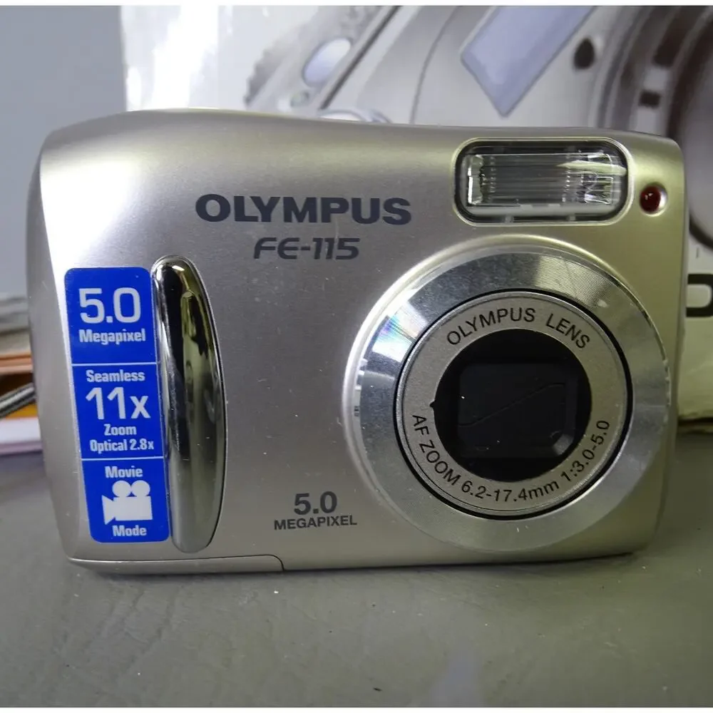 Olympus FE-115 5.0MP Digital Camera Box Manual